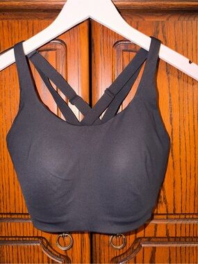 lululemon Energy Bra *High
Support* Size 38D